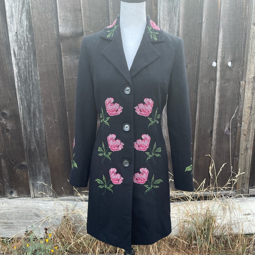 Anna Sui embroidered wool coat size 4